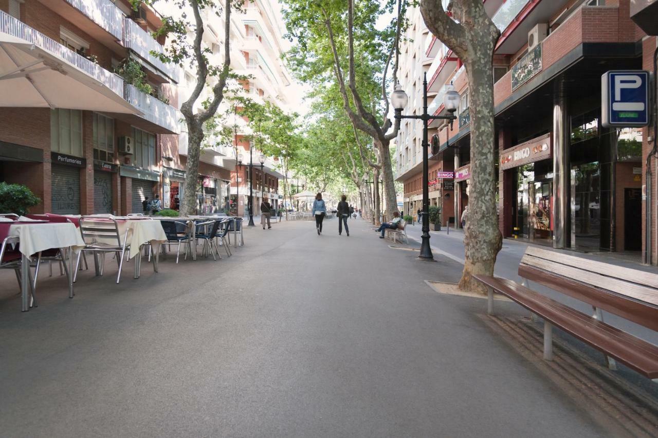 Basic Platja Lägenhet Barcelona Exteriör bild